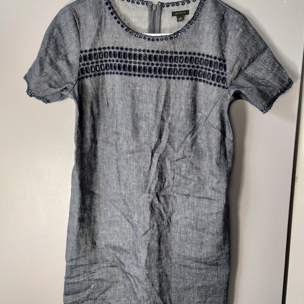 Ann Taylor Women's Size 4 Blue Linen Blend Dress